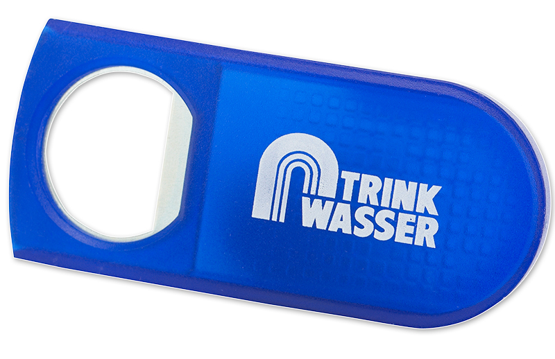 Blauer Flaschenöffner mit Logo "Trinkwasser"